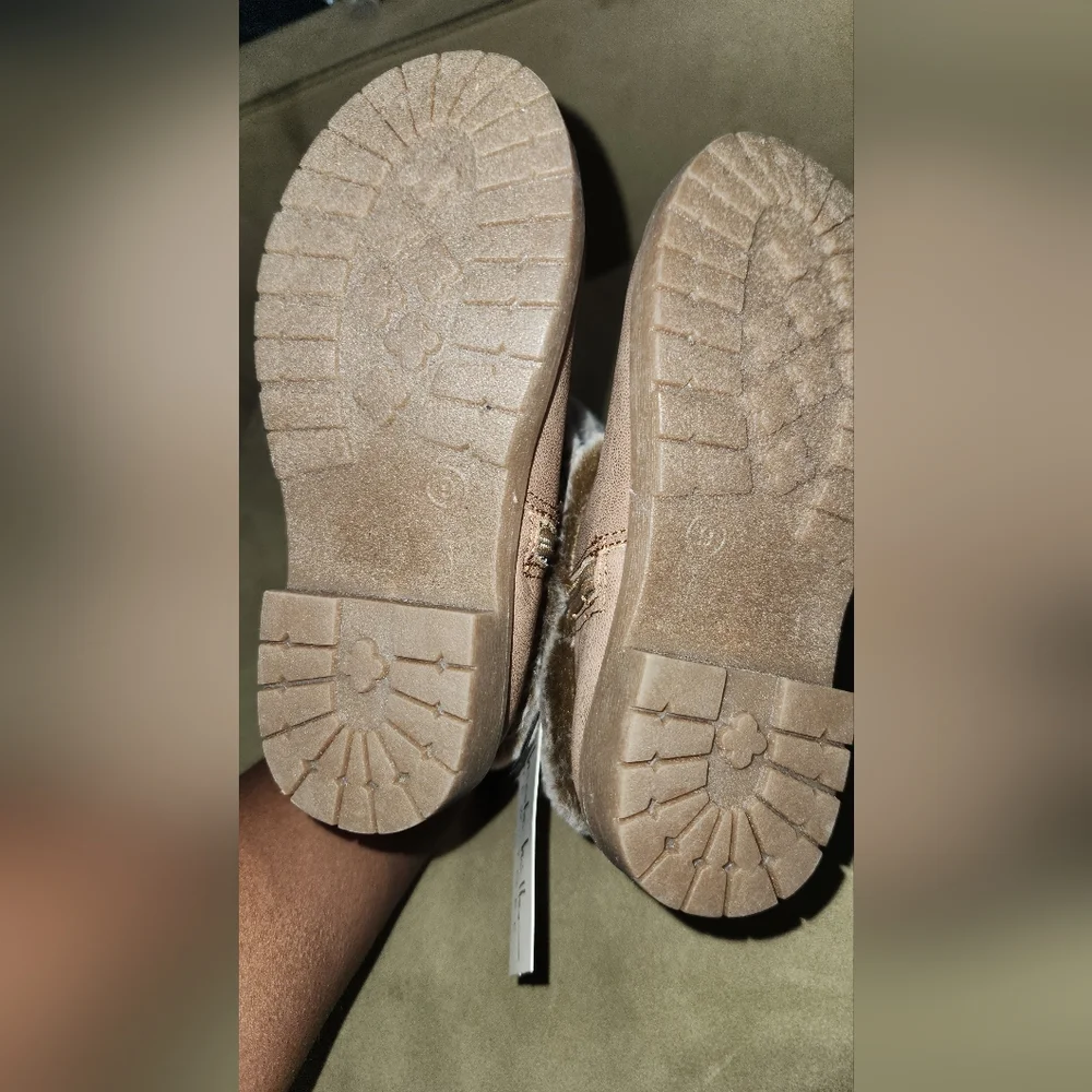 NICOLE MILLER CHILDRENS BOOTS!! - Picture 4 of 4